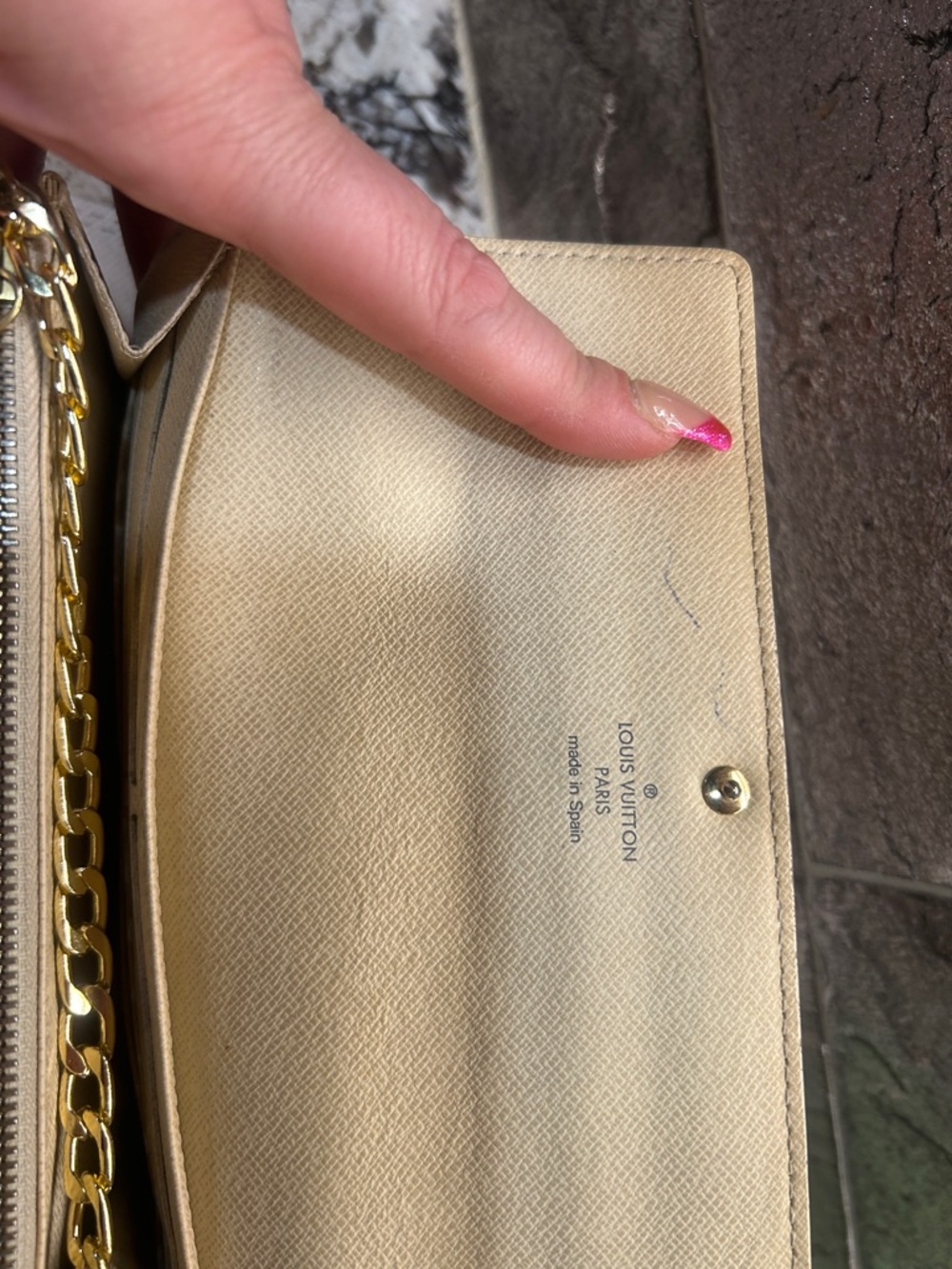 Louis Vuitton Cream and Brown Damier Azur Chain Wallet - Picture 4 of 5